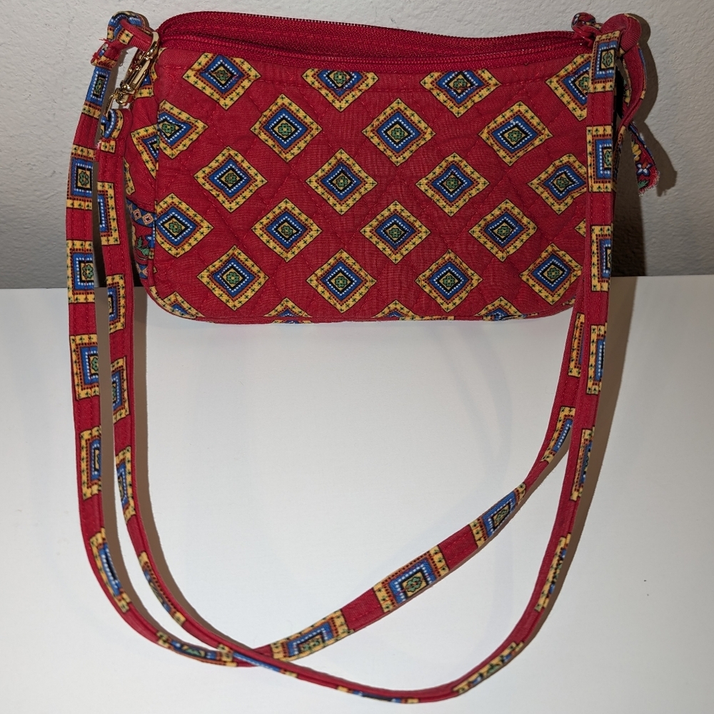 COPY - 🌞 $3/$15 Vera Bradley "Villa Red" Small Crossbody Purse - Picture 2 of 16